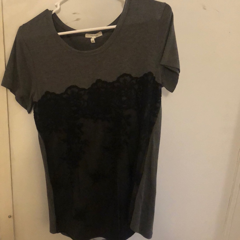 Maurice’s shirt